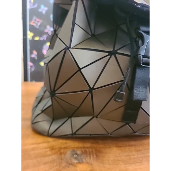 RARE! EMILIO PEPE Backpack Geometric Graphite CHARCOAL Slanted Triangle Bag - Picture 2 of 14